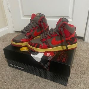Nike dunk high red acid wash size 11